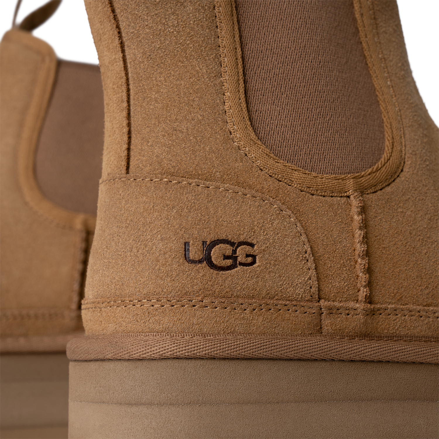 UGG Neumel Platform Chelsea Boot Chestnut, Chestnut (1134526-CHE)