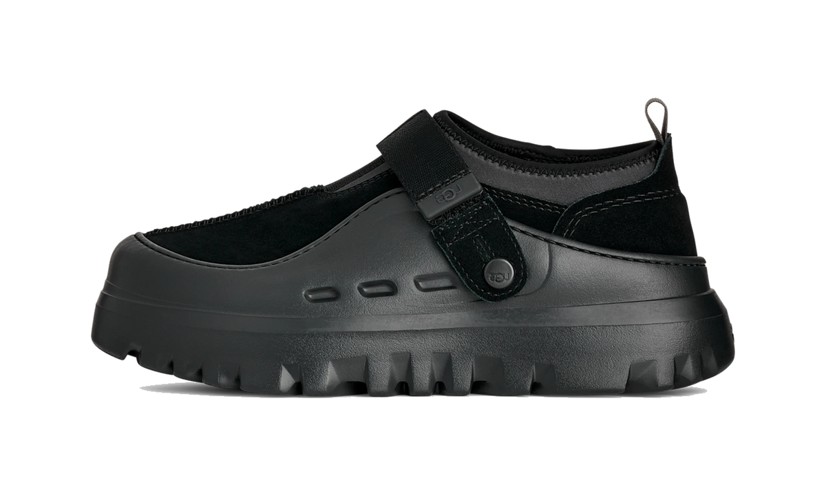 UGG PeakMod Lowcut Black