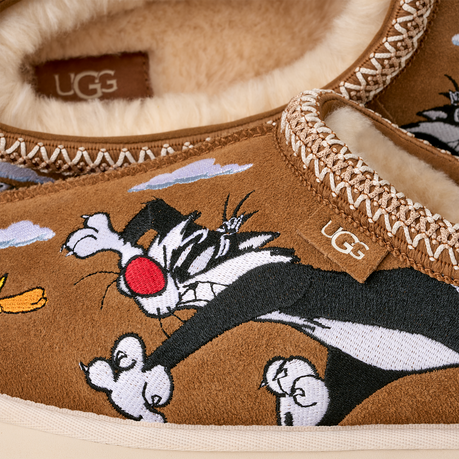 UGG Tasman Slipper Palace x Looney Tunes Chestnut