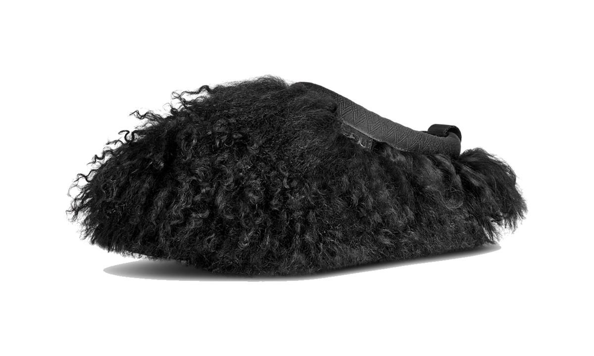 UGG Tazz Fluff Momma Slipper Black